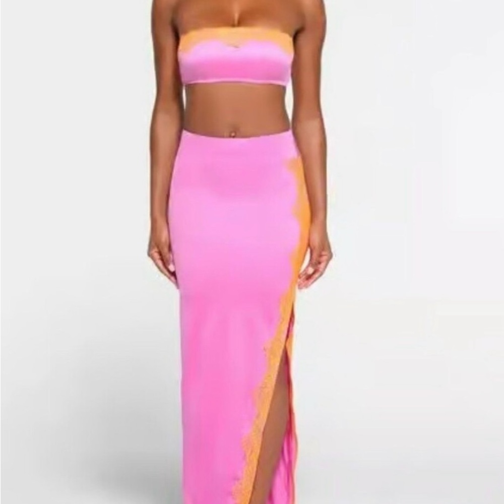 NWT Skims lace swim skirt XS